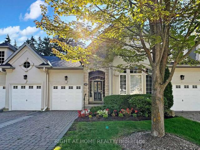 9 Arlington Way, Thornhill | For Sale @ $2,075,000 | Condos. Ca