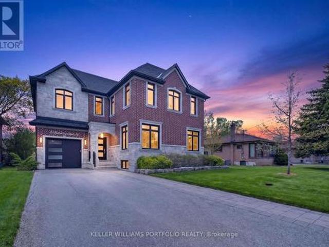 9 Baintree East Street, Toronto, ON, M3H 3X6 house for sale | Listing ID C13149 | Royal LePage