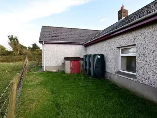 9 Ballyeasborough Road