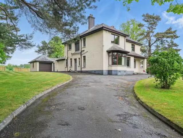 9 Ballynahatty Road