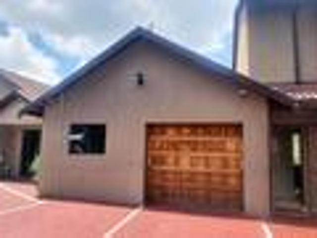 9 bed guesthouse on the market – wie.
