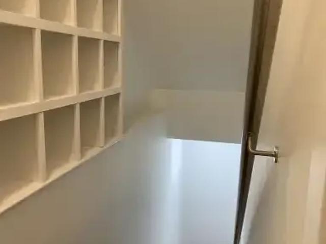9 Bedroom Apartment Edmonton AB 103568572