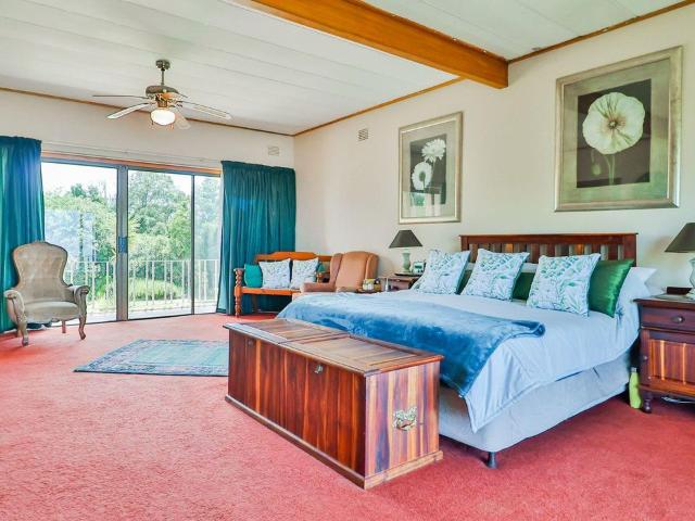 9 Bedroom house for sale in Greenfields, Knysna