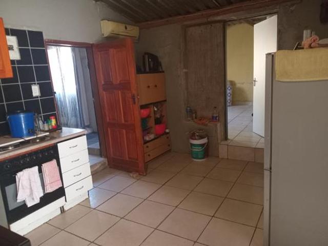 9 Bedroom House in Cosmo City