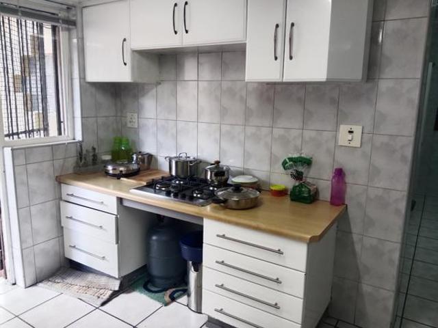 9 Bedroom House in Allandale