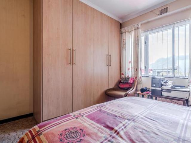 9 Bedroom House in Bo Kaap