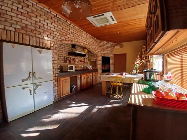 9 Bedroom House in Barkly West