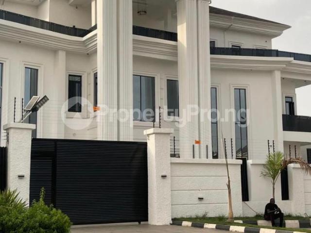 Buy Fully Detached 9 Bedroom Duplex in Guzape Abuja 8LHUB | PropertyPro Nigeria