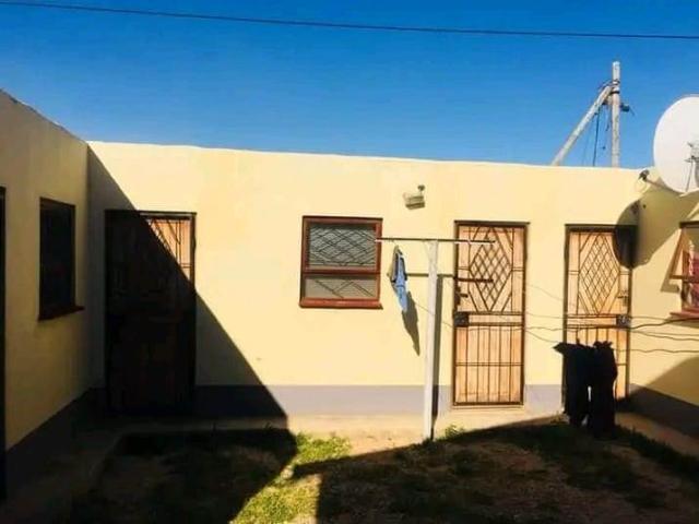 9 Bedroom House in Motherwell
