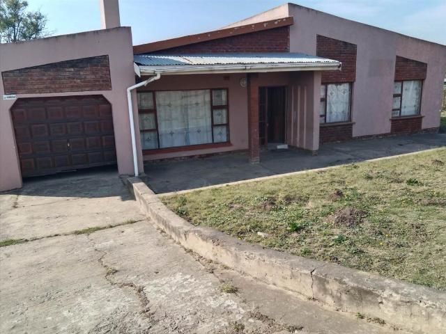 9 Bedroom House in Mthatha