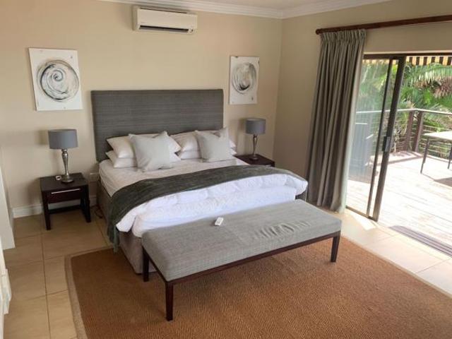 9 Bedroom House in Southbroom