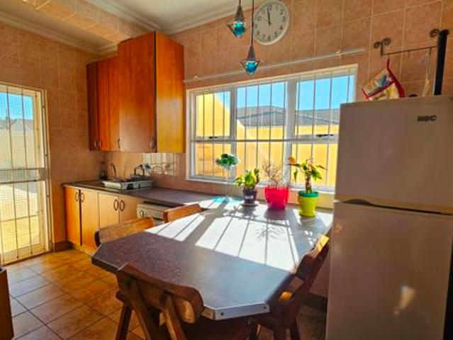 9 Bedroom House in Saint Michaels on Sea