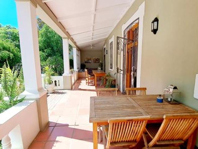 9 Bedroom House in Robertson