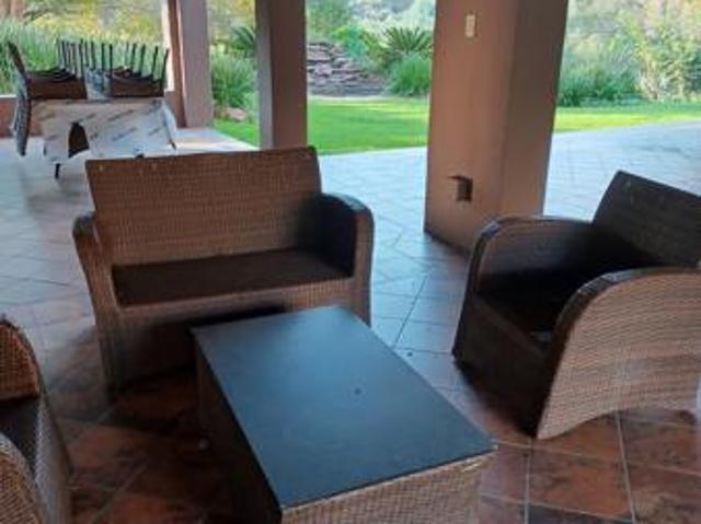 9 Bedroom House in Ruimsig