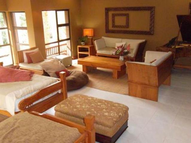 9 Bedroom House in White River AH