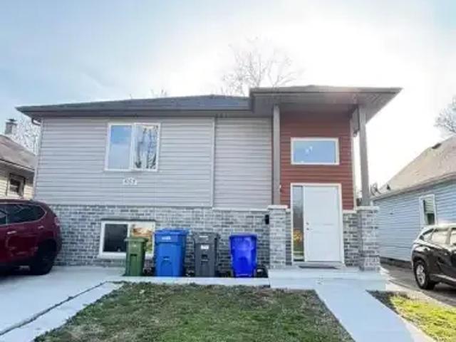 9 Bedroom House Windsor ON 101043056