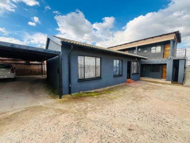 9 bedroom investment property on the.