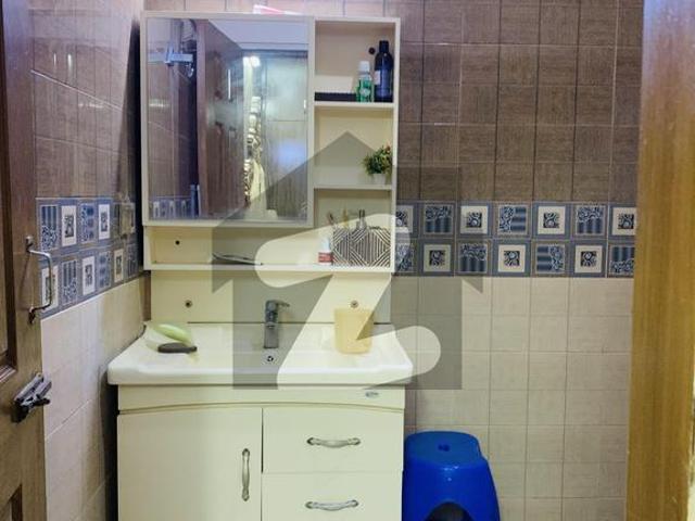9 Bedroom Luxurious House For Sale Khayaban e Tanveer