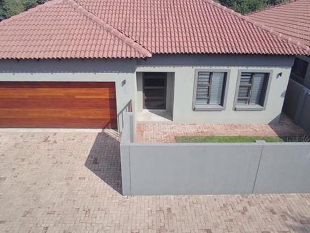 9 Bedroom Townhouse in Kathu
