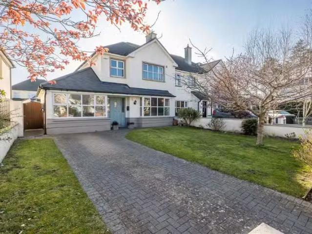 9 Beverton Grove, Donabate, Donabate, Co. Dublin, K36HE00 is f.
