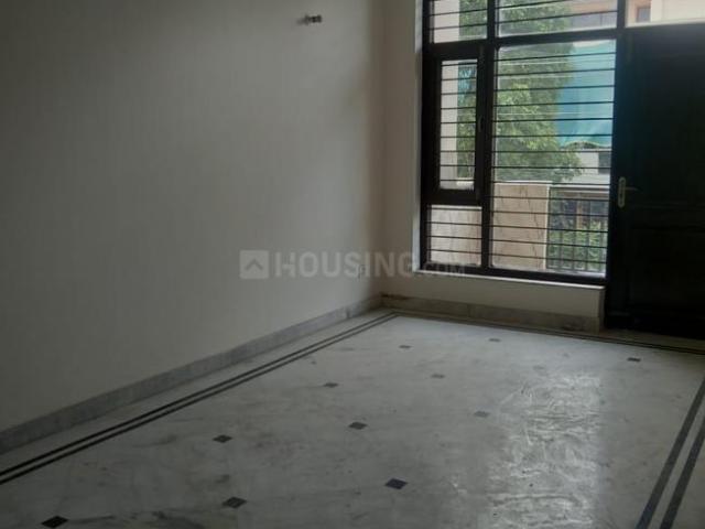 9 BHK Independent Builder Floor in Sector 41 for rent Noida. The reference number is 14852821