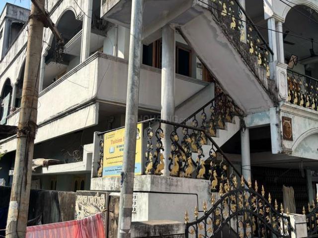 9 BHK Independent House in Benz Circle for resale Vijayawada. The reference number is 16783543