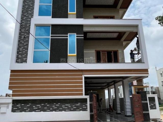 9 BHK Independent House in Kapra for resale Secunderabad. The reference number is 16194139