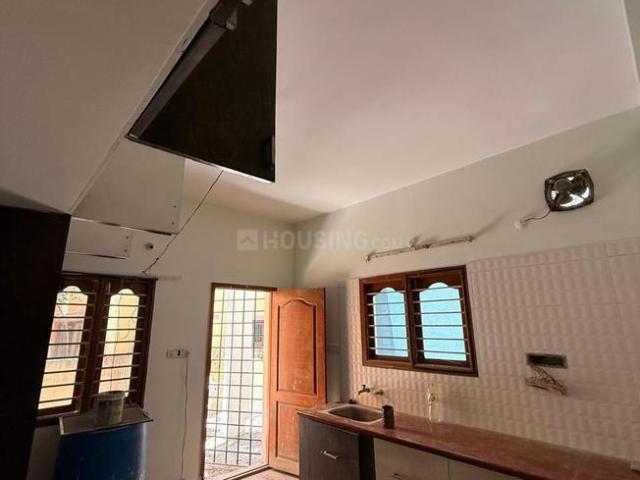 9 BHK Independent House in Madipakkam for rent Chennai. The reference number is 20358690