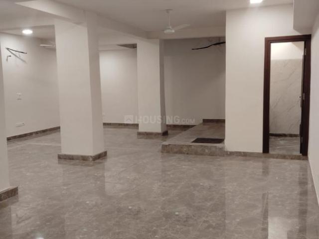 9 BHK Independent House in New Rajinder Nagar for resale New Delhi. The reference number is 20081886