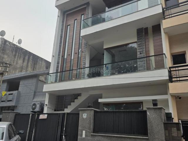9 BHK Independent House in Sector 59 for resale Mohali. The reference number is 19320679