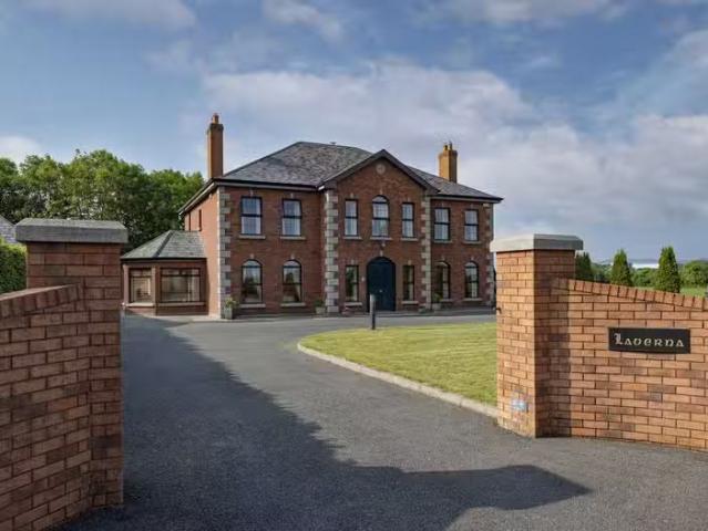 9 Brookfield, Haggardstown, Dundalk, Co. Louth, A91EY13 is for.