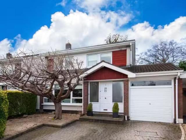 9 Cabinteely Close, Dublin 18, Cabinteely, Dublin 18, D18R5Y9.
