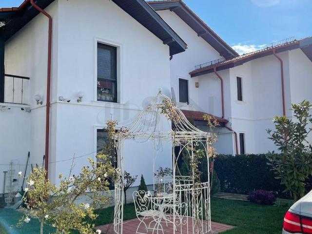 Pipera 2 vile de tip duplex