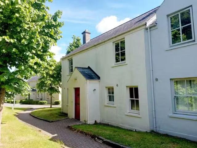 9 Castle Gardens, Bunratty, Co. Clare, V95X383 is for sale