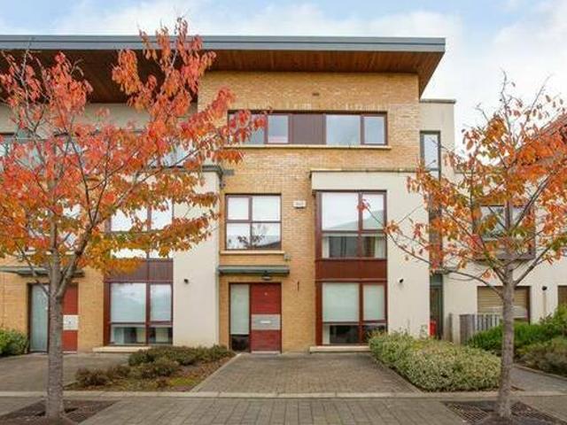 9 Castlegate Copse Lucan Co Dublin
