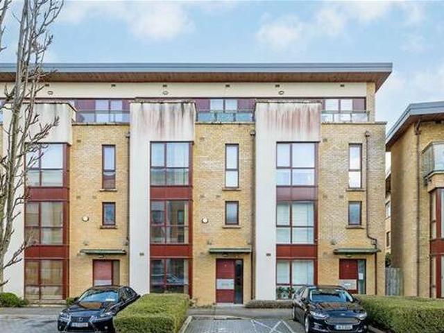 9 castlegate terrace lucan dublin
