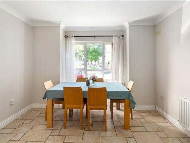 9 Castleview Drive, Swords, Dublin Sherry FitzGerald Swords 4942 MyHome. Ie Residential