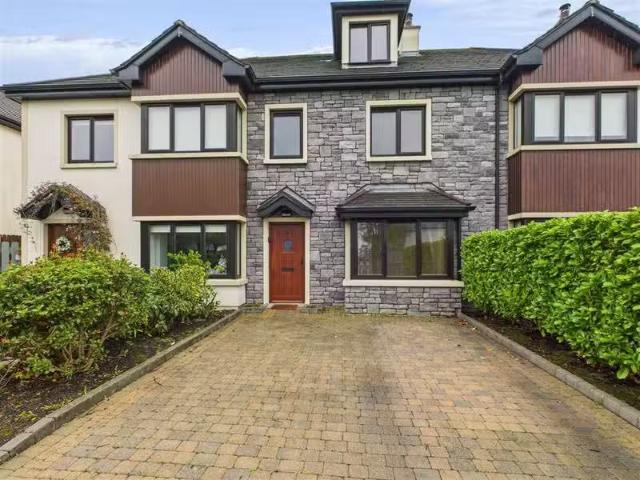 9 Carraig Linn, Loughrea, Co. Galway