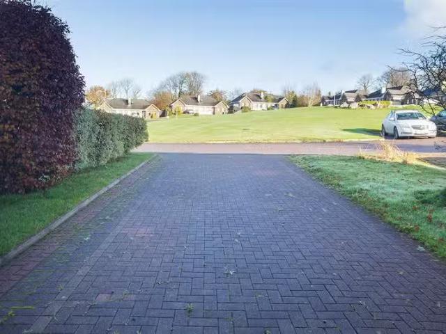 9 Carraig Ri, Leamlara, Cork