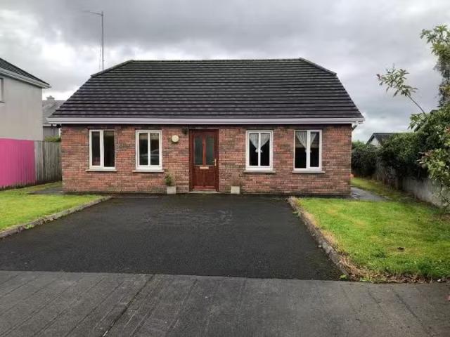 9 Cnoc Na Giuise, Castlerea, Co. Roscommon, F45FD42 is for sale