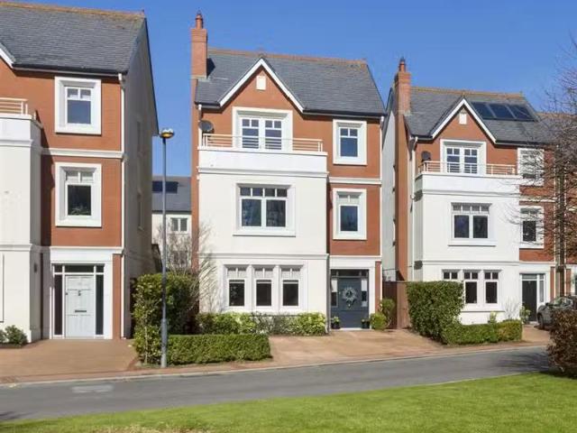 9 College Square, Terenure, Dublin 6W