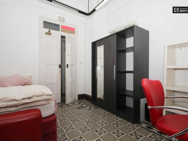 9 Dormitorio Shared Living/Roommate Granada Granada 90352607