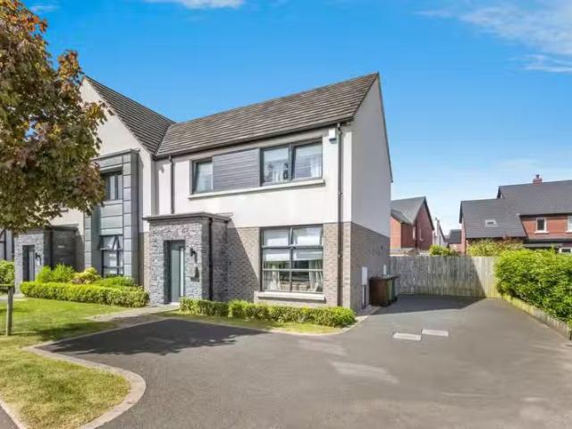 9 Fairfields Glen