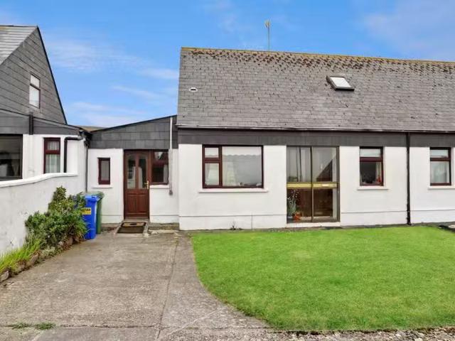 9 Father Bohan Houses, Balliny, Fanore, Co. Clare