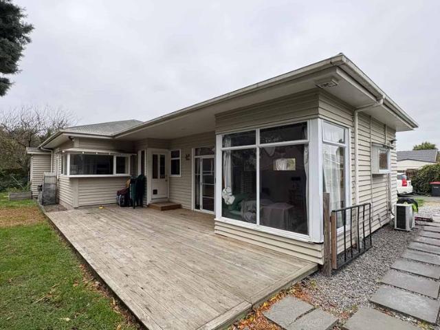 9 Gibson Drive