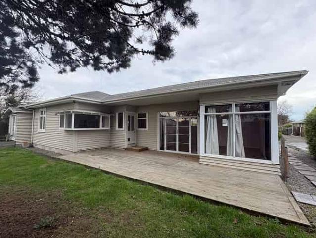 9 Gibson Drive, Hornby, Christchurch City