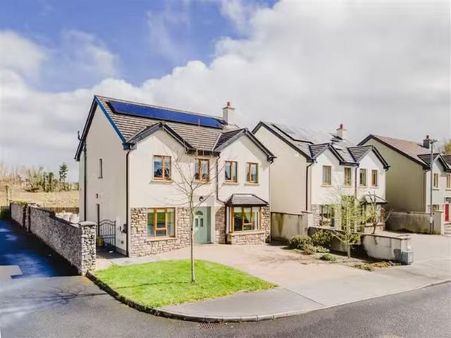 9 Gleann Darach, Swinford, Mayo, F12 EH39