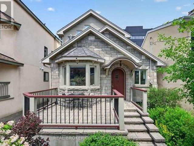 9 Graham Avenue, Ottawa, ON, K1S 0B6 house for sale | Listing ID X13443 | Royal LePage