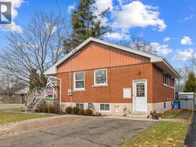 9 Grenadier Drive Unit# Upper, Hamilton, ON, L8T 4C7 house for lease | Listing ID 40836 | Royal LePage