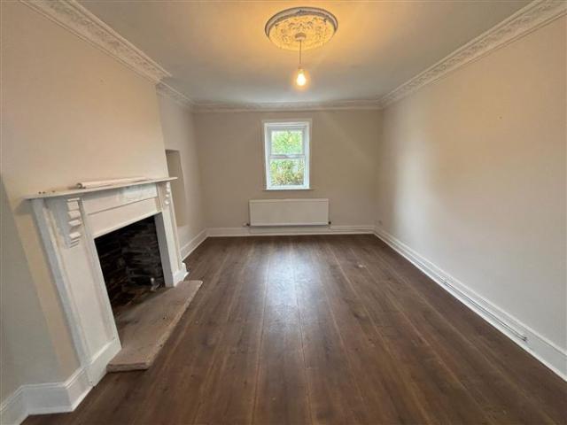380,000 | 9 Harbour Row, Harbour Road, Clogherhead, Co. Louth DNG Brady 4990 MyHome. Ie Residential
